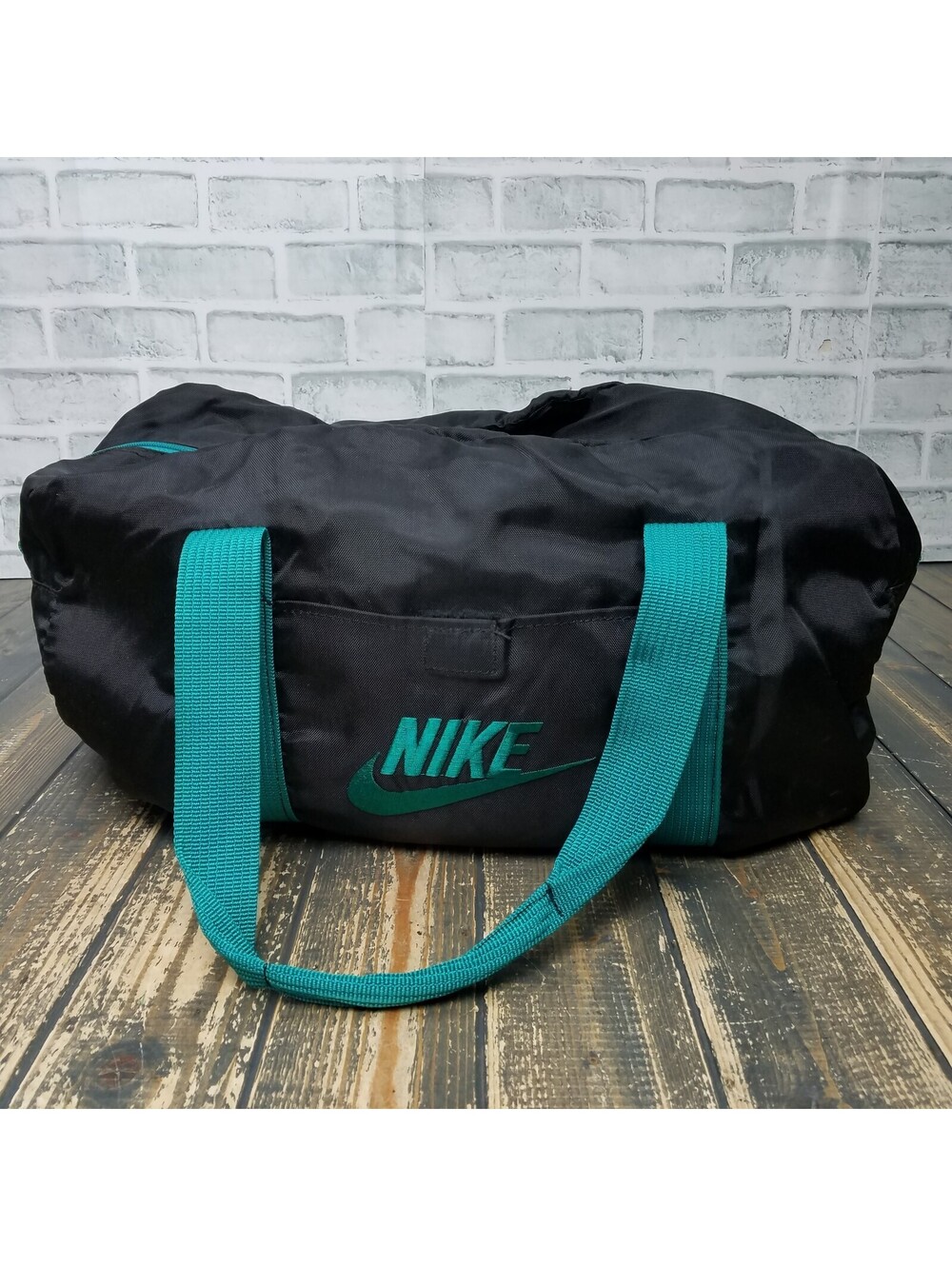 Vintage 90s NIKE Gym Traveler Bag Gym Bag Teal Color ** GRAY NIKE TAG GREY **